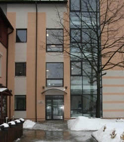 Attēlā attēlota administratīvā rajona tiesa Rēzeknes tiesu nams