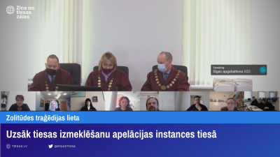 Attēlā attēloti tiesneši tiesas zālē